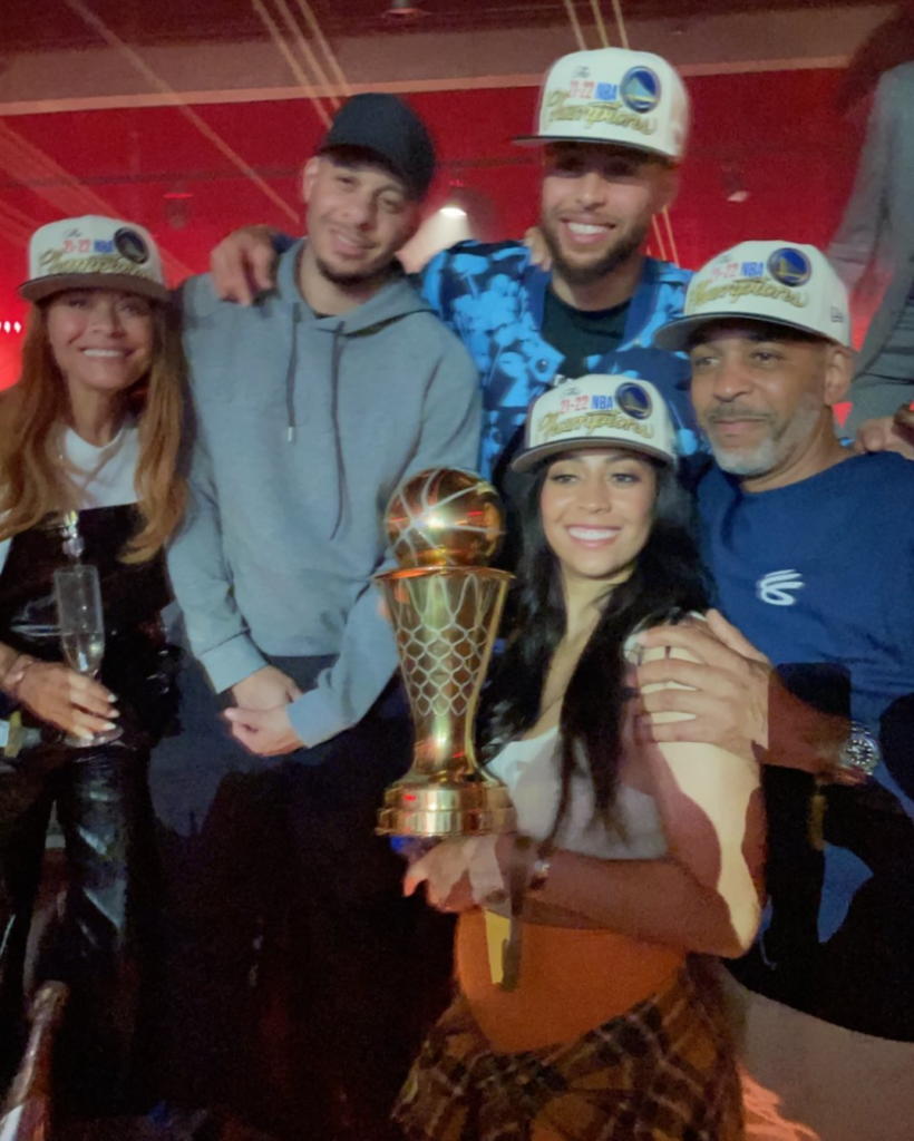 Stephen Curry's Parents Dell Curry and Sonya Curry - Hoops Distro